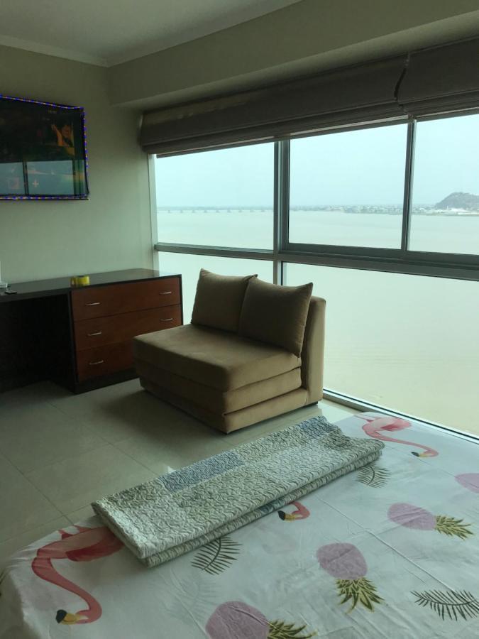 Suites Emporium Guayaquil Exterior photo
