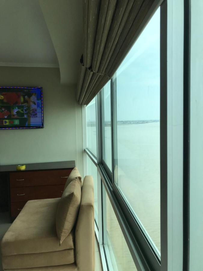 Suites Emporium Guayaquil Exterior photo