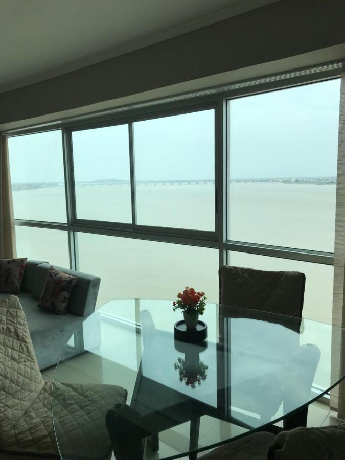 Suites Emporium Guayaquil Exterior photo