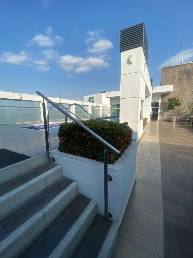 Suites Emporium Guayaquil Exterior photo